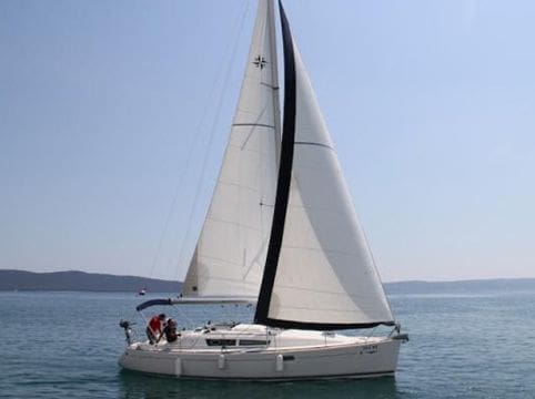 Learn to sail and US Sailing Basic Keelboat certification