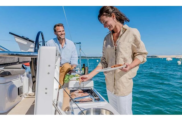 Dufour 37 plancha grill